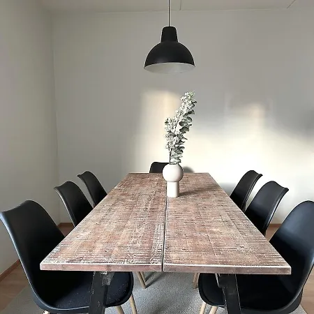 3br W Balconies And Private Sauna *