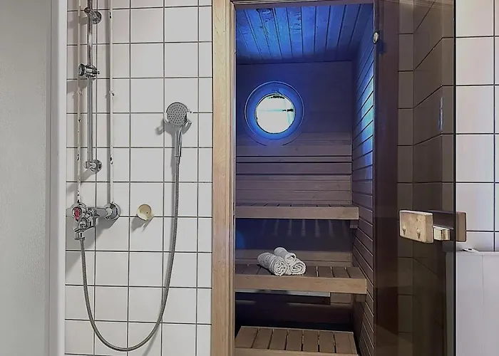 شقة 3br W Balconies And Private Sauna