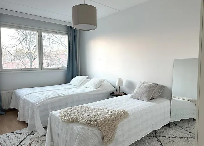 3br W Balconies And Private Sauna Huoneisto